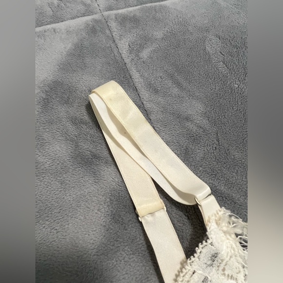 Vintage Sears Nylon Cream Slip Size “40 Average” Bust - Picture 8 of 8